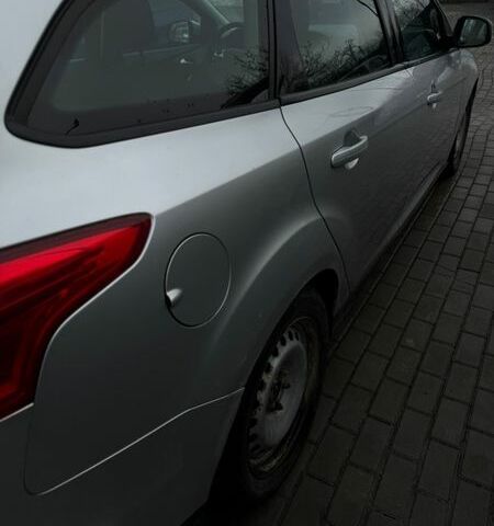 Сірий Форд Фокус, об'ємом двигуна 1.6 л та пробігом 237 тис. км за 5950 $, фото 15 на Automoto.ua