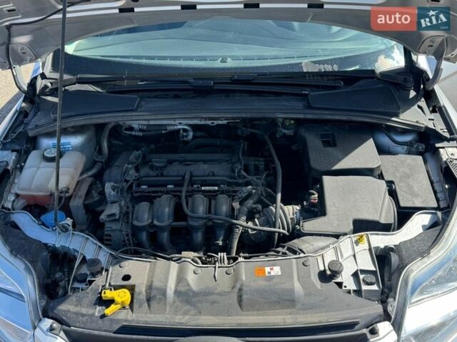 Серый Форд Фокус, объемом двигателя 1.6 л и пробегом 218 тыс. км за 7450 $, фото 14 на Automoto.ua