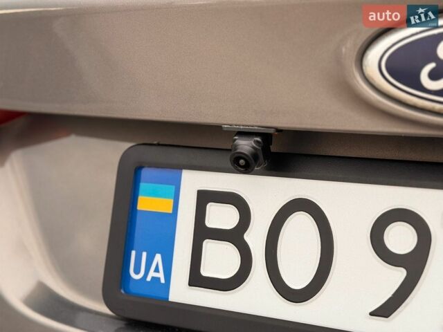 Сірий Форд Фокус, об'ємом двигуна 1.56 л та пробігом 242 тис. км за 6500 $, фото 25 на Automoto.ua