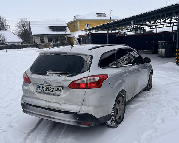 Сірий Форд Фокус, об'ємом двигуна 1.56 л та пробігом 223 тис. км за 6499 $, фото 4 на Automoto.ua