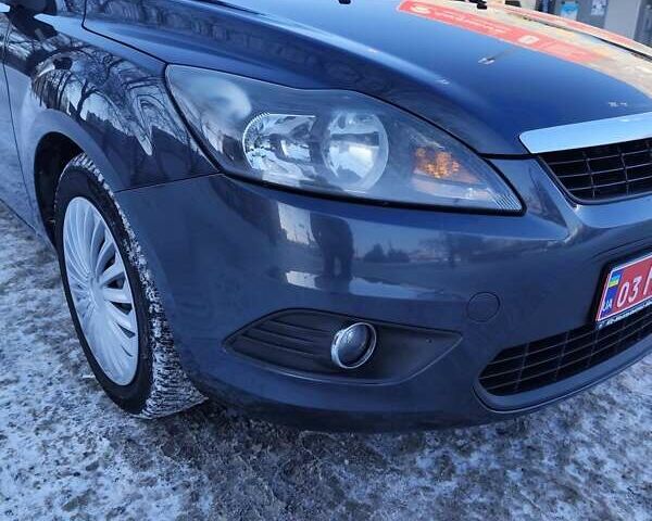 Сірий Форд Фокус, об'ємом двигуна 1.6 л та пробігом 246 тис. км за 6000 $, фото 16 на Automoto.ua