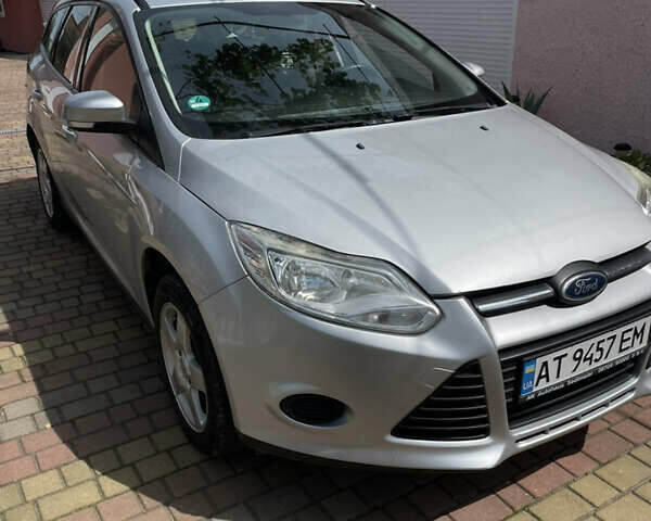 Серый Форд Фокус, объемом двигателя 1.56 л и пробегом 207 тыс. км за 6300 $, фото 2 на Automoto.ua