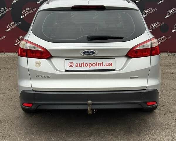 Серый Форд Фокус, объемом двигателя 1.56 л и пробегом 277 тыс. км за 5650 $, фото 8 на Automoto.ua