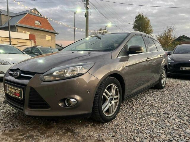 Серый Форд Фокус, объемом двигателя 1.6 л и пробегом 239 тыс. км за 6999 $, фото 2 на Automoto.ua