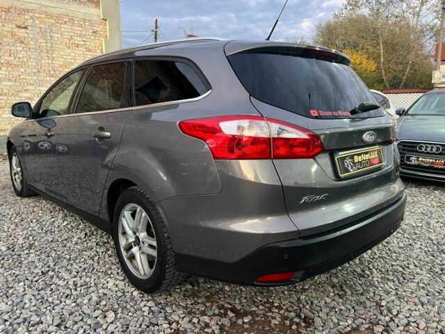 Серый Форд Фокус, объемом двигателя 1.6 л и пробегом 239 тыс. км за 6999 $, фото 4 на Automoto.ua