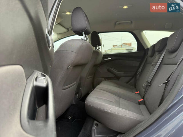 Серый Форд Фокус, объемом двигателя 1.6 л и пробегом 228 тыс. км за 6900 $, фото 39 на Automoto.ua