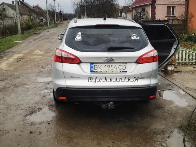 Сірий Форд Фокус, об'ємом двигуна 1.6 л та пробігом 274 тис. км за 6750 $, фото 2 на Automoto.ua