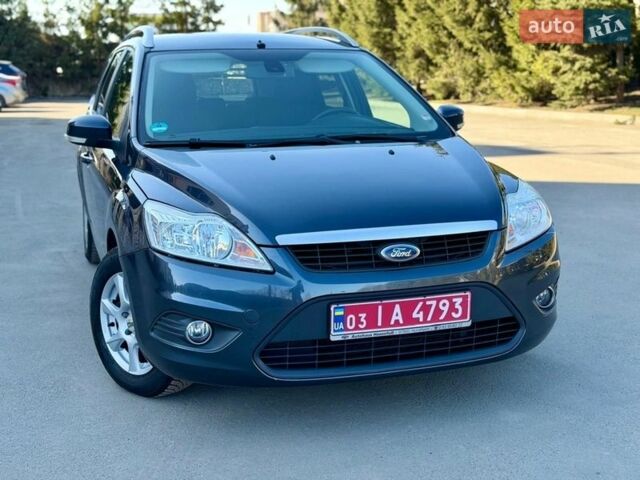 Серый Форд Фокус, объемом двигателя 1.6 л и пробегом 235 тыс. км за 6599 $, фото 14 на Automoto.ua