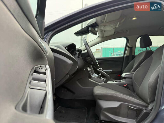 Серый Форд Фокус, объемом двигателя 1.6 л и пробегом 228 тыс. км за 6900 $, фото 27 на Automoto.ua