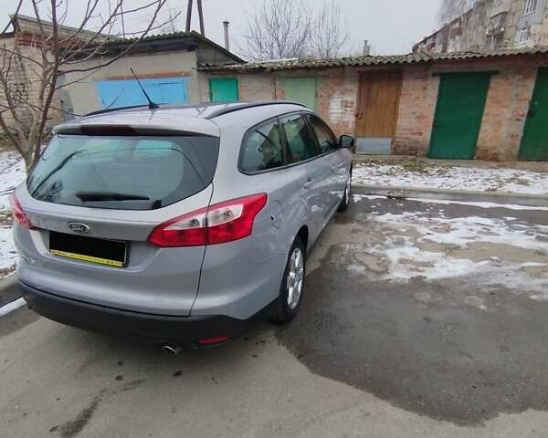 Серый Форд Фокус, объемом двигателя 1.6 л и пробегом 136 тыс. км за 7500 $, фото 3 на Automoto.ua