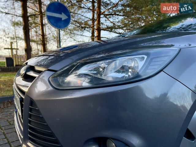 Серый Форд Фокус, объемом двигателя 1.6 л и пробегом 236 тыс. км за 6800 $, фото 18 на Automoto.ua