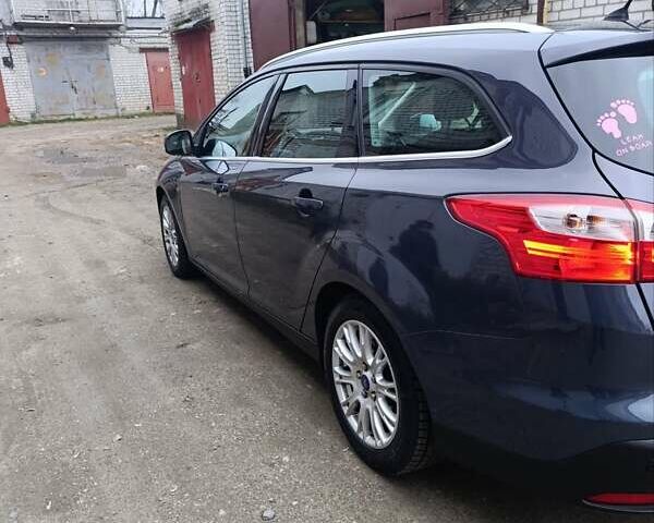 Сірий Форд Фокус, об'ємом двигуна 1.6 л та пробігом 280 тис. км за 9000 $, фото 2 на Automoto.ua