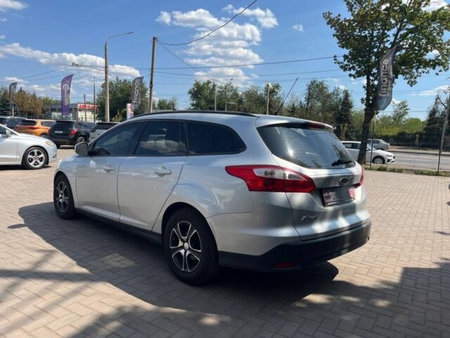 Сірий Форд Фокус, об'ємом двигуна 1.6 л та пробігом 192 тис. км за 6800 $, фото 3 на Automoto.ua