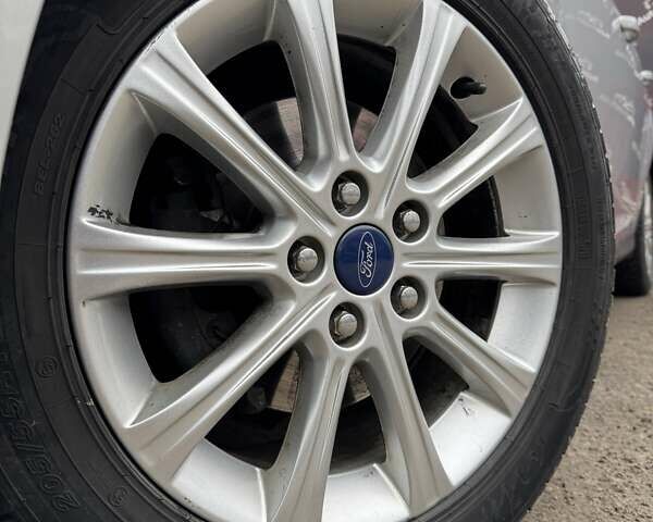 Серый Форд Фокус, объемом двигателя 1.56 л и пробегом 277 тыс. км за 5650 $, фото 3 на Automoto.ua