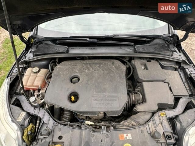 Сірий Форд Фокус, об'ємом двигуна 1.6 л та пробігом 313 тис. км за 6500 $, фото 23 на Automoto.ua