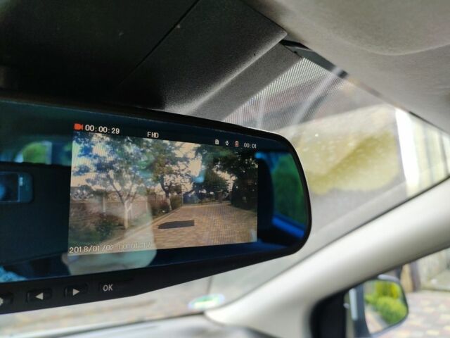 Серый Форд Фокус, объемом двигателя 1.6 л и пробегом 170 тыс. км за 7850 $, фото 8 на Automoto.ua