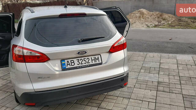 Серый Форд Фокус, объемом двигателя 1.56 л и пробегом 257 тыс. км за 5750 $, фото 5 на Automoto.ua