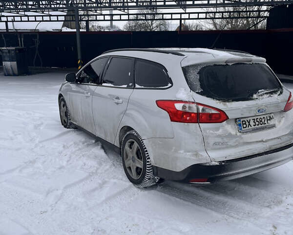 Сірий Форд Фокус, об'ємом двигуна 1.56 л та пробігом 223 тис. км за 6499 $, фото 3 на Automoto.ua