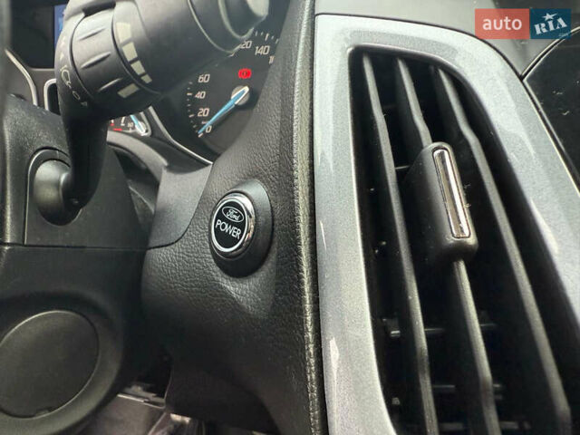 Серый Форд Фокус, объемом двигателя 1.6 л и пробегом 228 тыс. км за 6900 $, фото 33 на Automoto.ua