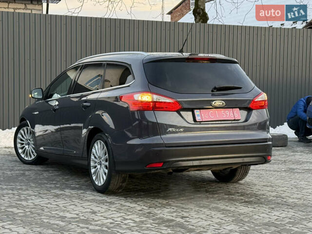 Серый Форд Фокус, объемом двигателя 1.6 л и пробегом 228 тыс. км за 7850 $, фото 33 на Automoto.ua