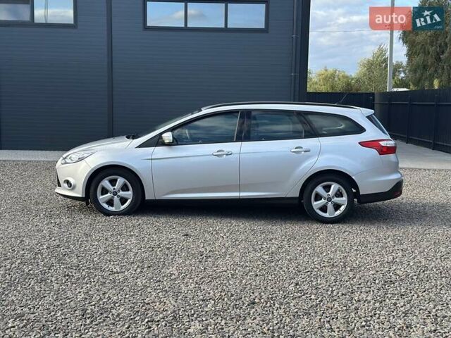 Серый Форд Фокус, объемом двигателя 1.6 л и пробегом 191 тыс. км за 7600 $, фото 2 на Automoto.ua