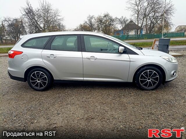 Серый Форд Фокус, объемом двигателя 1.6 л и пробегом 210 тыс. км за 7500 $, фото 6 на Automoto.ua