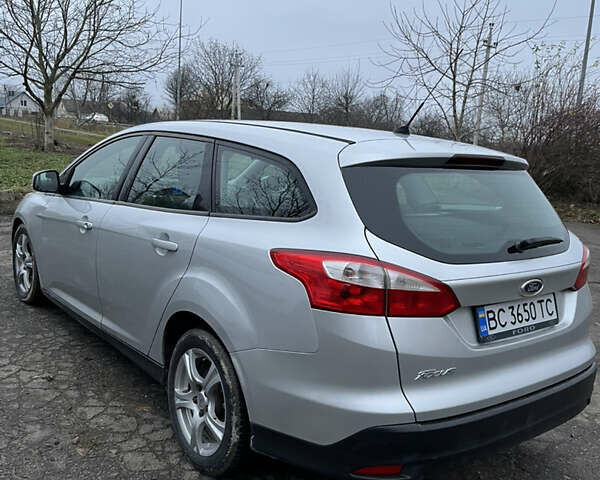 Сірий Форд Фокус, об'ємом двигуна 1.56 л та пробігом 307 тис. км за 7200 $, фото 7 на Automoto.ua