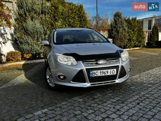 Серый Форд Фокус, объемом двигателя 1.6 л и пробегом 388 тыс. км за 5900 $, фото 1 на Automoto.ua