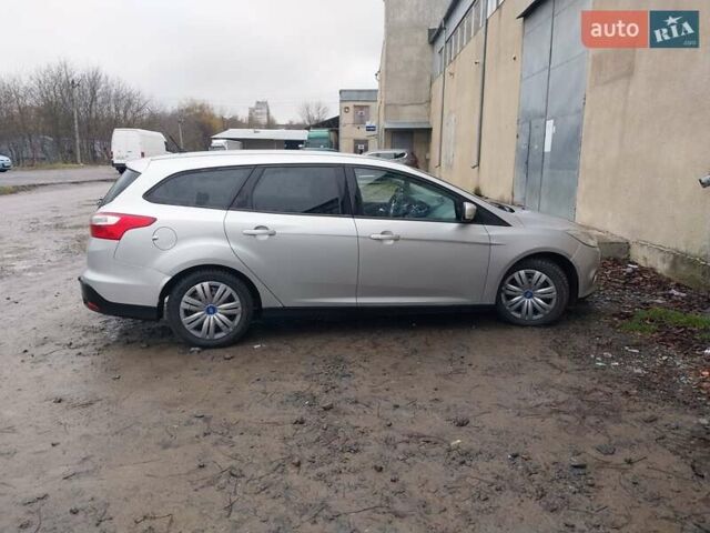 Серый Форд Фокус, объемом двигателя 1.56 л и пробегом 275 тыс. км за 6200 $, фото 3 на Automoto.ua