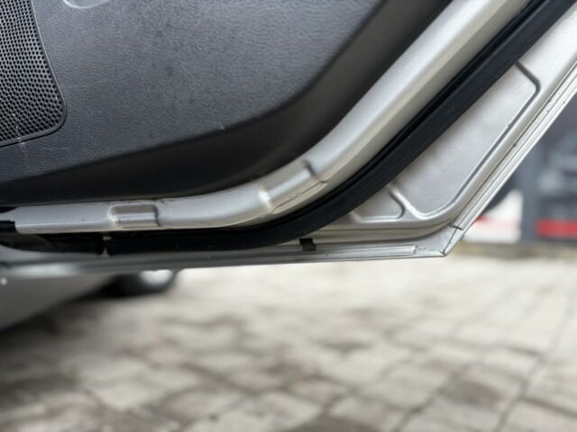 Сірий Форд Фокус, об'ємом двигуна 1.6 л та пробігом 270 тис. км за 5600 $, фото 16 на Automoto.ua