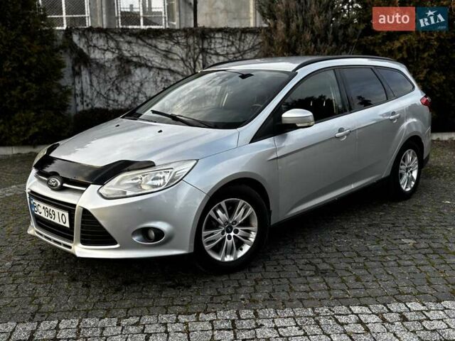 Сірий Форд Фокус, об'ємом двигуна 1.56 л та пробігом 388 тис. км за 5899 $, фото 2 на Automoto.ua