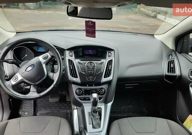 Серый Форд Фокус, объемом двигателя 2 л и пробегом 296 тыс. км за 7500 $, фото 8 на Automoto.ua