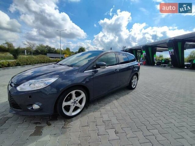 Сірий Форд Фокус, об'ємом двигуна 1.56 л та пробігом 279 тис. км за 6750 $, фото 4 на Automoto.ua