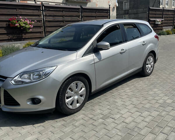 Серый Форд Фокус, объемом двигателя 1.56 л и пробегом 233 тыс. км за 7900 $, фото 17 на Automoto.ua