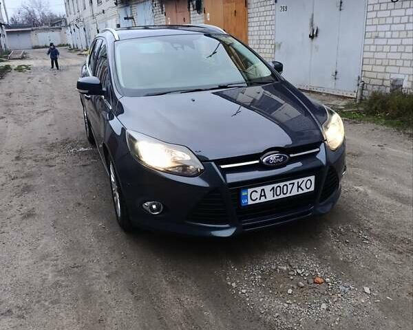 Сірий Форд Фокус, об'ємом двигуна 1.6 л та пробігом 280 тис. км за 9000 $, фото 7 на Automoto.ua