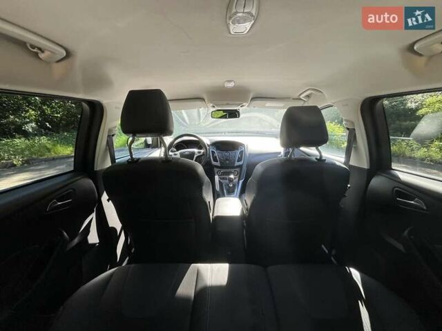 Сірий Форд Фокус, об'ємом двигуна 1.6 л та пробігом 191 тис. км за 8300 $, фото 23 на Automoto.ua