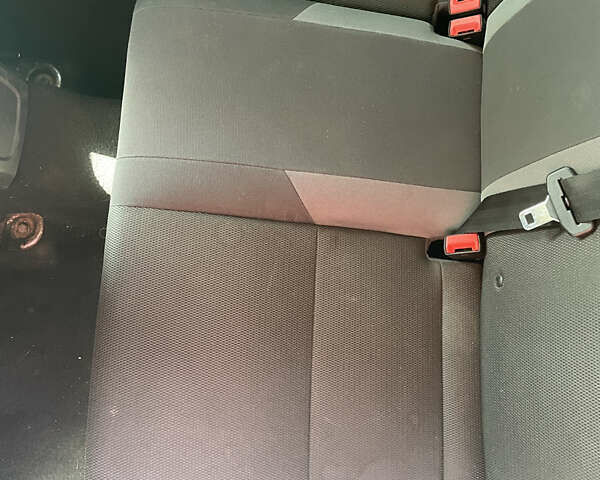 Сірий Форд Фокус, об'ємом двигуна 1.56 л та пробігом 270 тис. км за 5900 $, фото 7 на Automoto.ua