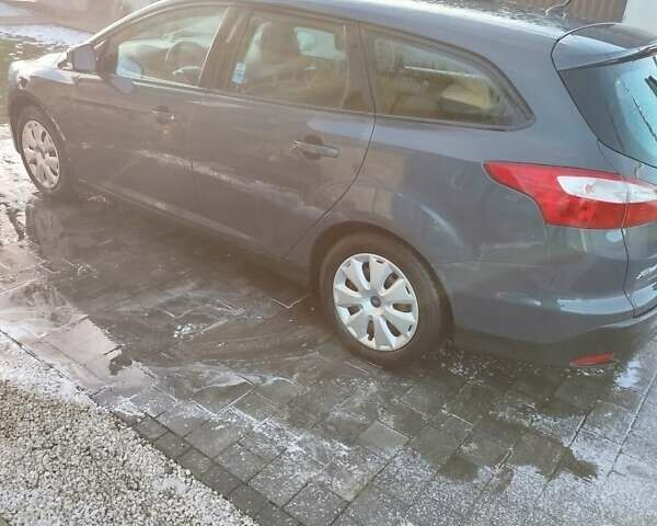 Серый Форд Фокус, объемом двигателя 1.6 л и пробегом 193 тыс. км за 7350 $, фото 18 на Automoto.ua