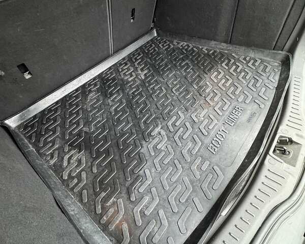 Серый Форд Фокус, объемом двигателя 1.56 л и пробегом 277 тыс. км за 5650 $, фото 10 на Automoto.ua