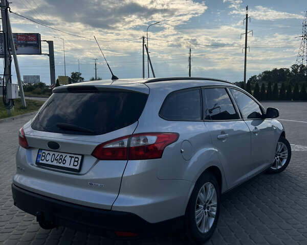 Серый Форд Фокус, объемом двигателя 1.56 л и пробегом 254 тыс. км за 7300 $, фото 7 на Automoto.ua