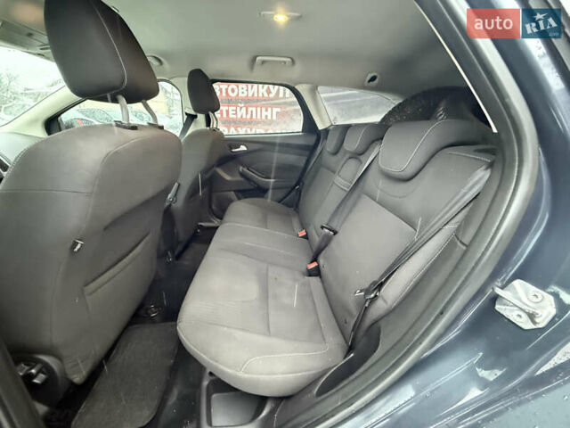 Серый Форд Фокус, объемом двигателя 1.6 л и пробегом 229 тыс. км за 7100 $, фото 13 на Automoto.ua