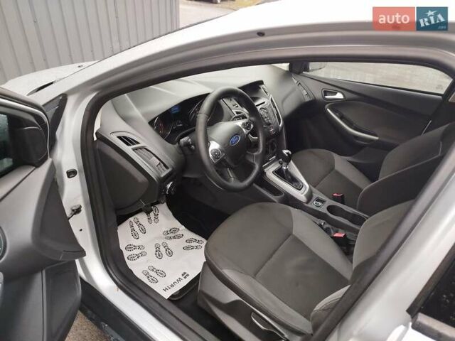 Серый Форд Фокус, объемом двигателя 1.6 л и пробегом 253 тыс. км за 6700 $, фото 14 на Automoto.ua