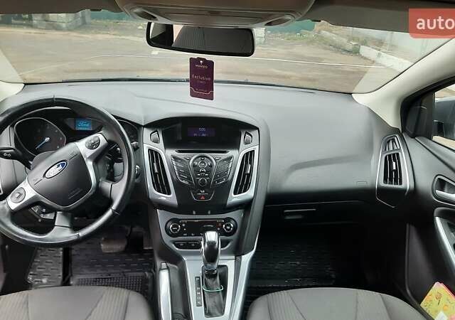 Серый Форд Фокус, объемом двигателя 2 л и пробегом 296 тыс. км за 7500 $, фото 11 на Automoto.ua