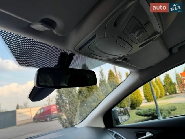 Сірий Форд Фокус, об'ємом двигуна 1.6 л та пробігом 284 тис. км за 7699 $, фото 20 на Automoto.ua