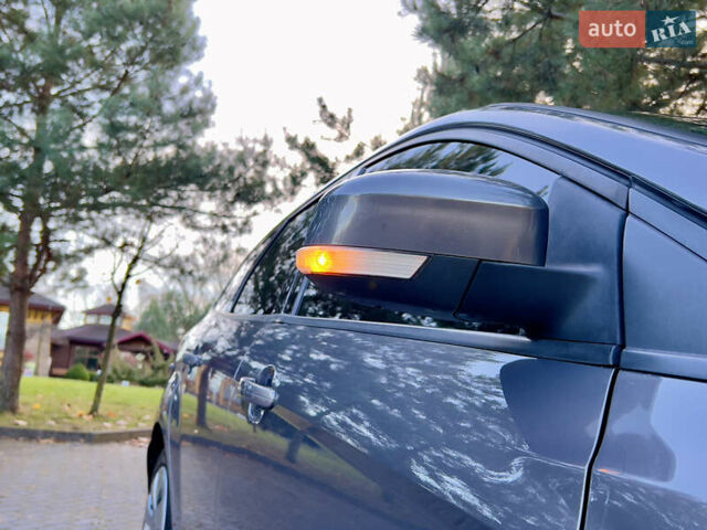 Серый Форд Фокус, объемом двигателя 1.6 л и пробегом 236 тыс. км за 6800 $, фото 8 на Automoto.ua