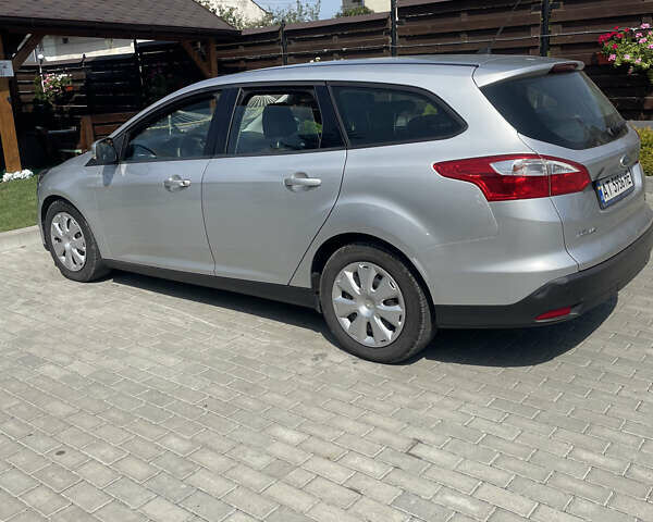 Серый Форд Фокус, объемом двигателя 1.56 л и пробегом 233 тыс. км за 7900 $, фото 22 на Automoto.ua