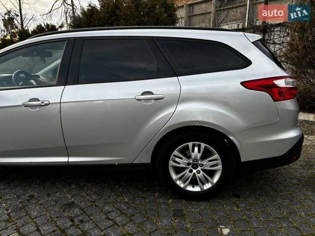 Сірий Форд Фокус, об'ємом двигуна 1.56 л та пробігом 388 тис. км за 5899 $, фото 9 на Automoto.ua