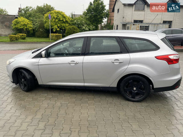 Серый Форд Фокус, объемом двигателя 2.01 л и пробегом 269 тыс. км за 6500 $, фото 8 на Automoto.ua