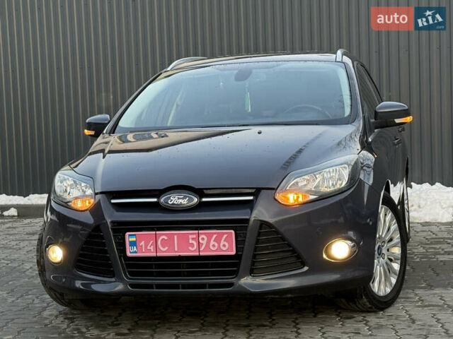 Серый Форд Фокус, объемом двигателя 1.6 л и пробегом 228 тыс. км за 7850 $, фото 3 на Automoto.ua