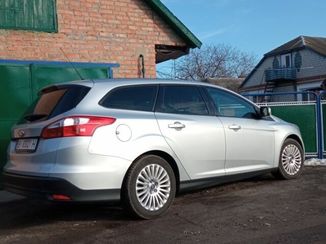 Серый Форд Фокус, объемом двигателя 1.6 л и пробегом 217 тыс. км за 6600 $, фото 4 на Automoto.ua